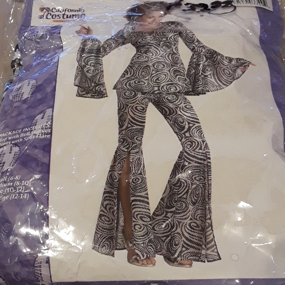 Foxy Lady costume, size L, NWT
